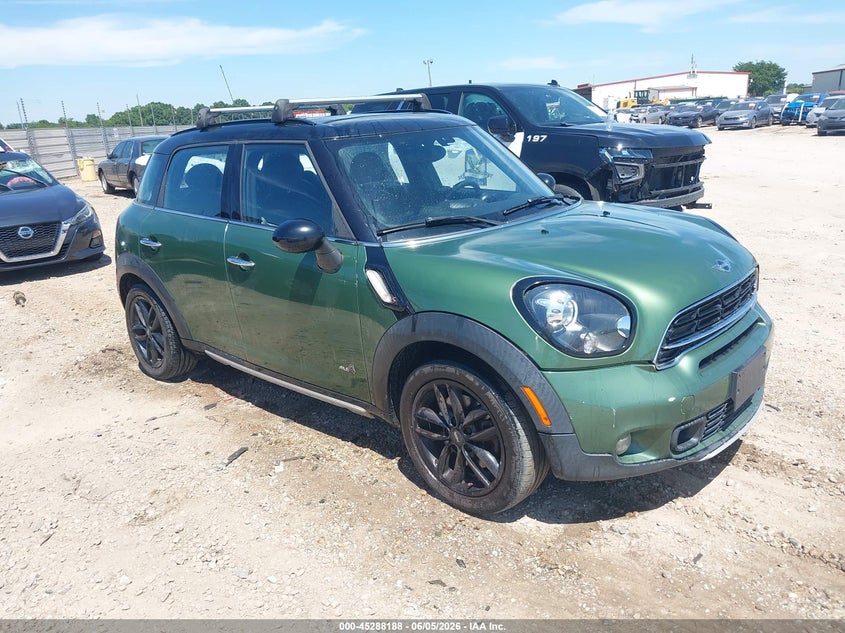 2015 Mini Countryman VIN WMWZC5C53FWP42995 IAAI salvage auction — NORMAL WEAR, Clear (Alabama), sold $650 on 2026-07-21 (photo 1)
