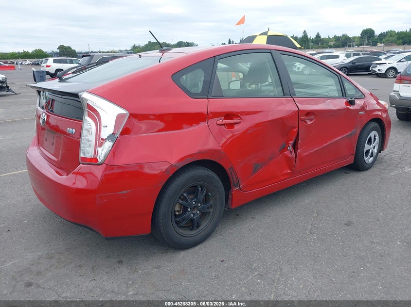 2012 Toyota Prius VIN JTDKN3DU6C5402976 IAAI salvage auction — SIDE, Salvage Title, sold $1,550 on 2026-07-30 (photo 4)