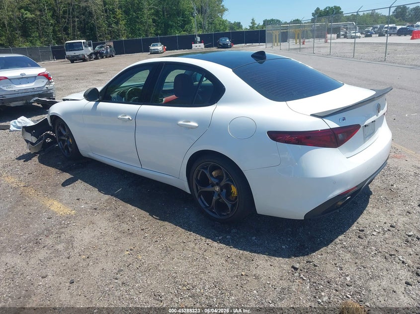 2018 Alfa romeo Giulia VIN ZARFAECN9J7589477 IAAI salvage auction — FRONT END, Salvage (South Carolina), sold $3,000 on 2026-08-20 (photo 3)