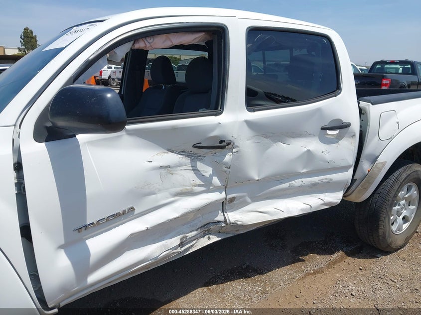 2015 Toyota Tacoma VIN 3TMLU4EN5FM175637 IAAI salvage auction — SIDE, Salvage Title, sold $6,100 on 2026-07-10 (photo 6)