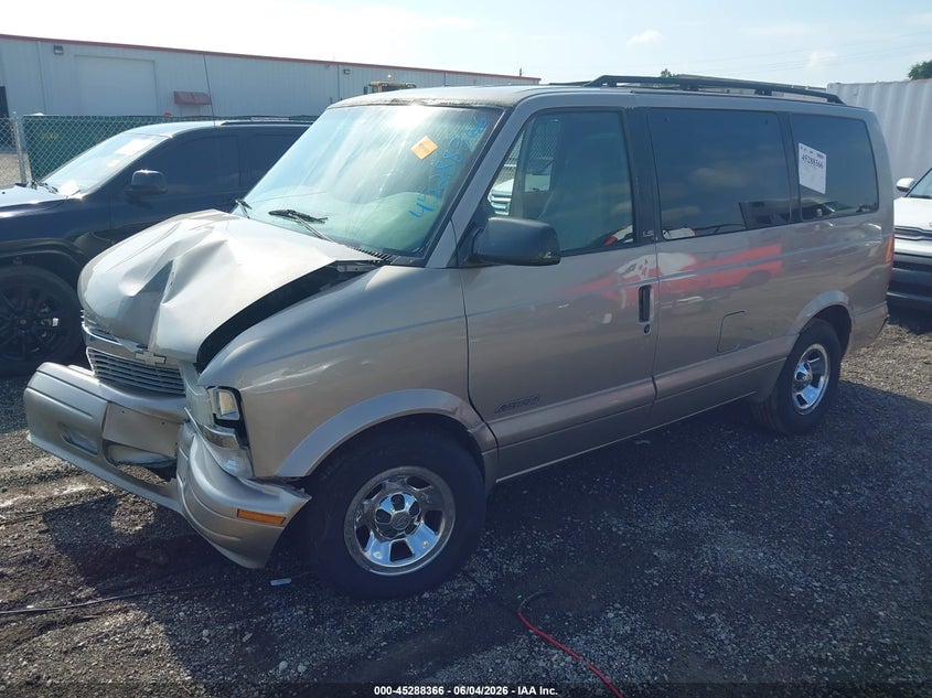 2001 Chevrolet Astro VIN 1GNDM19W01B132191 IAAI salvage auction — FRONT END, Junk (Oklahoma), sold $350 on 2026-07-07 (photo 2)
