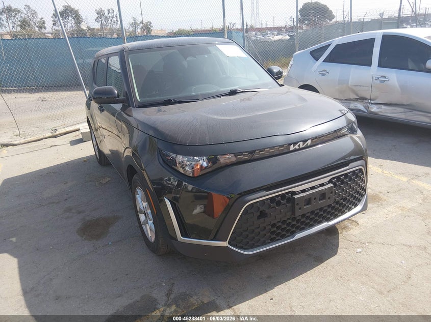2023 Kia Soul VIN KNDJ23AU1P7896201 IAAI salvage auction — LEFT REAR, Salvage Title, sold $5,200 on 2026-07-08 (photo 1)