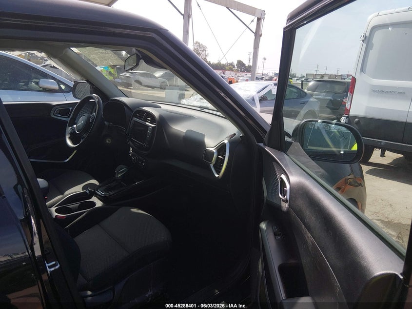 2023 Kia Soul VIN KNDJ23AU1P7896201 IAAI salvage auction — LEFT REAR, Salvage Title, sold $5,200 on 2026-07-08 (photo 5)