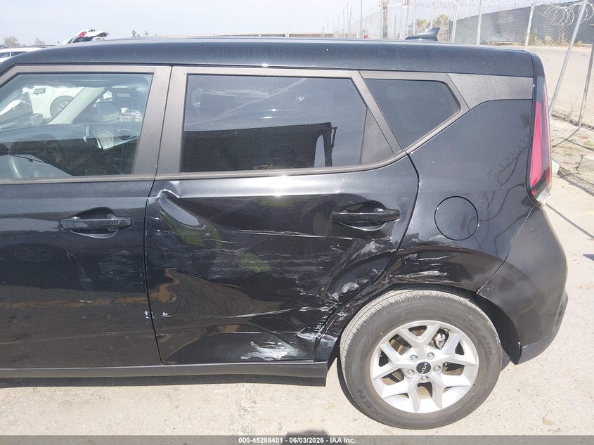 2023 Kia Soul VIN KNDJ23AU1P7896201 IAAI salvage auction — LEFT REAR, Salvage Title, sold $5,200 on 2026-07-08 (photo 6)