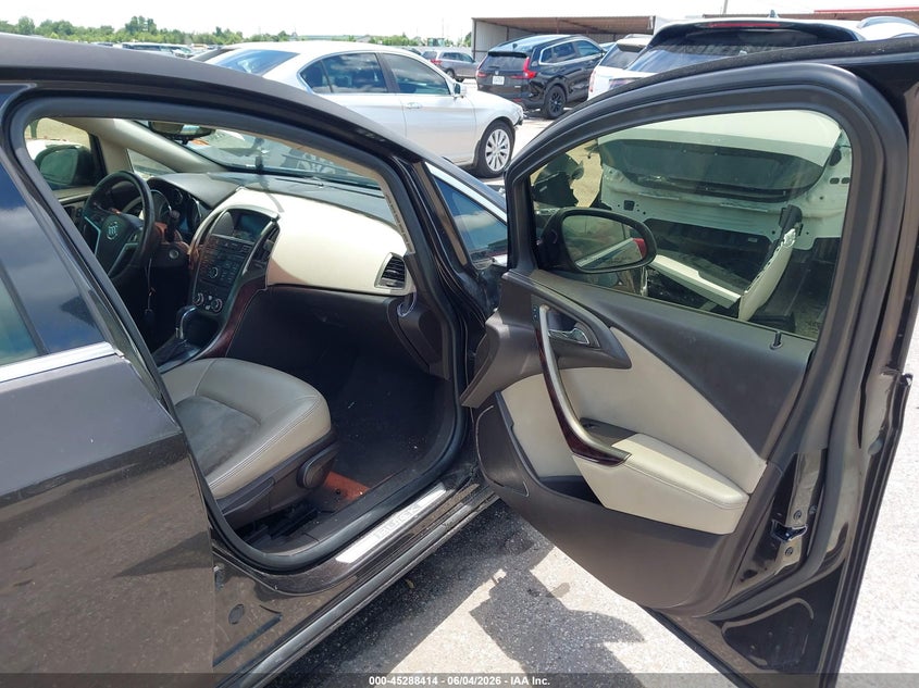 2013 Buick Verano VIN 1G4PP5SKXD4246523 IAAI salvage auction — FRONT & REAR, Salvage Title, sold $425 on 2026-07-22 (photo 5)