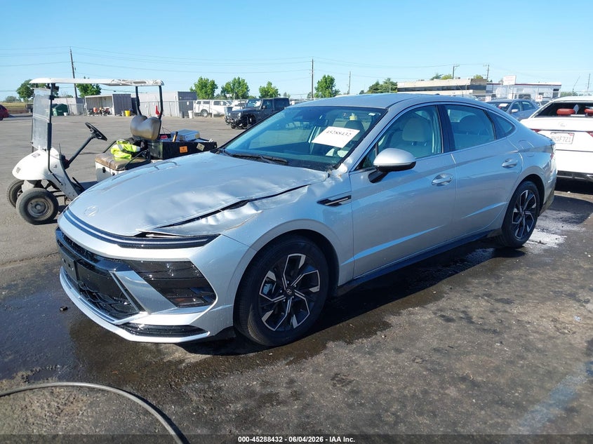 2025 Hyundai Sonata VIN KMHL64JAXSA480048 IAAI salvage auction — LEFT FRONT, Salvage Title, sold $7,300 on 2026-07-22 (photo 2)