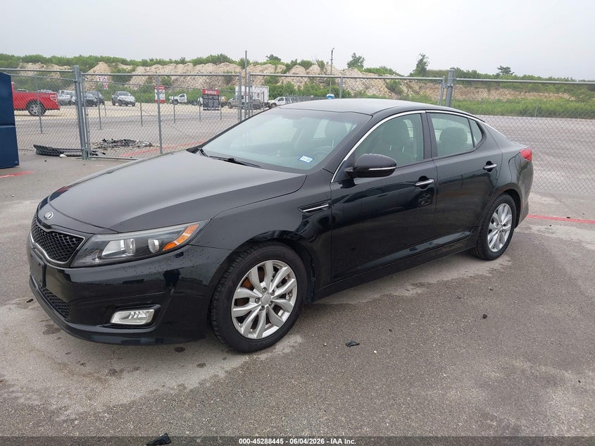 2015 Kia Optima VIN 5XXGN4A78FG396172 IAAI salvage auction — NORMAL WEAR, Clear (Texas), sold $1,275 on 2026-07-30 (photo 2)