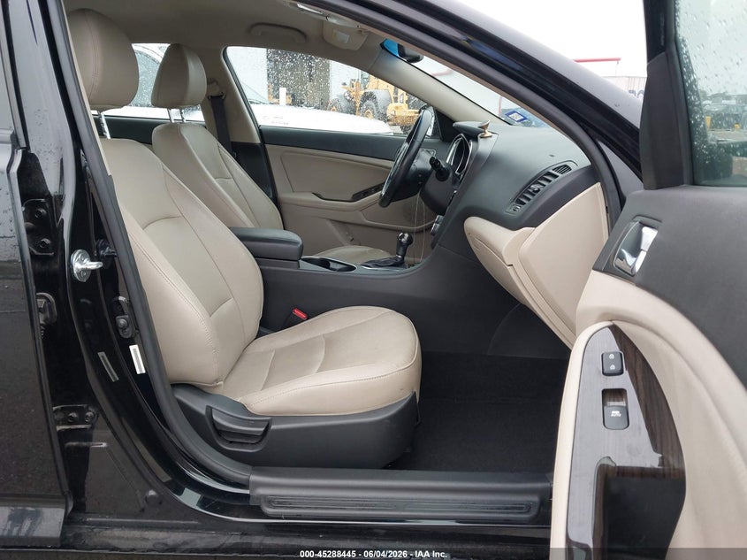 2015 Kia Optima VIN 5XXGN4A78FG396172 IAAI salvage auction — NORMAL WEAR, Clear (Texas), sold $1,275 on 2026-07-30 (photo 5)