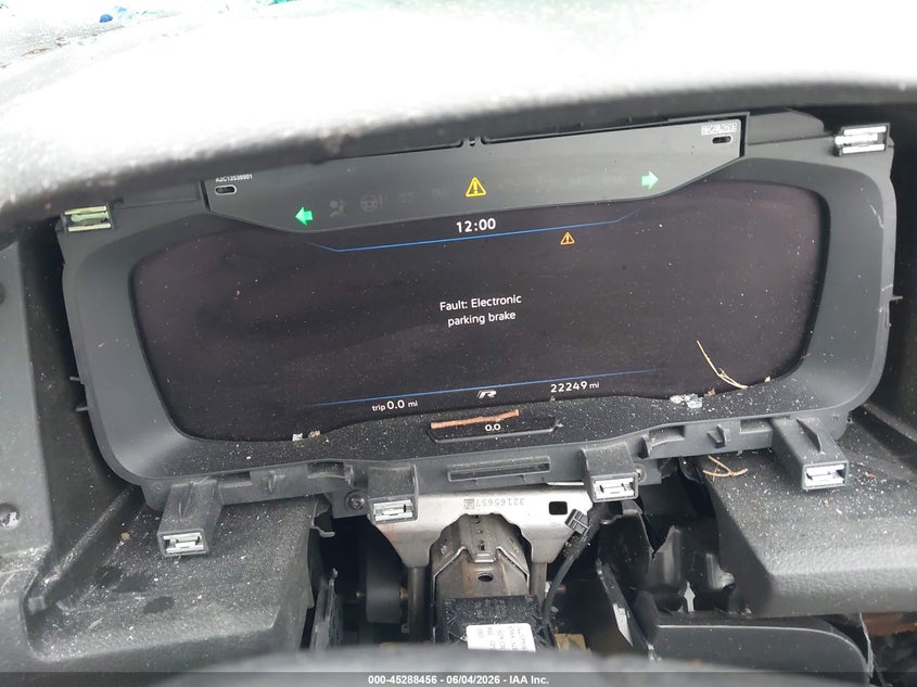 2019 Volkswagen Golf r VIN WVWWA7AU6KW118491 IAAI salvage auction — ALL OVER, Salvage Title, sold $1,300 on 2026-08-13 (photo 7)