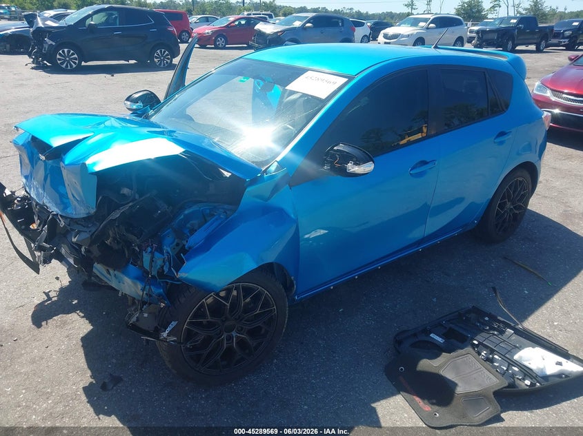 2011 Mazda 3 VIN JM1BL1K39B1362807 IAAI salvage auction — ENGINE DAMAGE, Rebuildable (Florida), sold $25 on 2026-07-28 (photo 2)