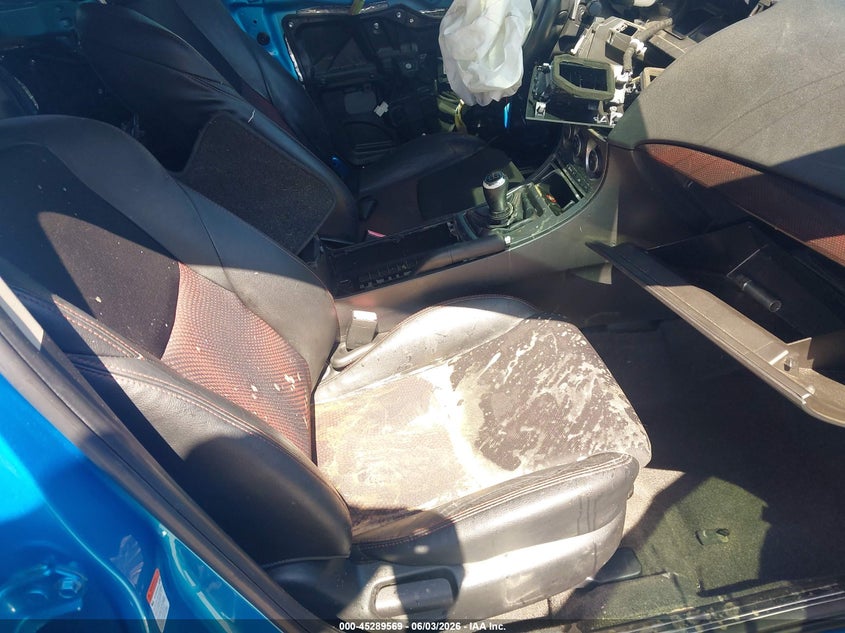 2011 Mazda 3 VIN JM1BL1K39B1362807 IAAI salvage auction — ENGINE DAMAGE, Rebuildable (Florida), sold $25 on 2026-07-28 (photo 5)