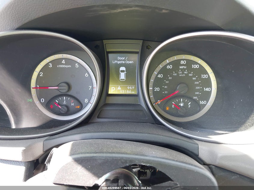 2016 Hyundai Santa fe VIN 5XYZU3LB7GG327834 IAAI salvage auction — FRONT END, Salvage Title, sold $2,300 on 2026-07-15 (photo 7)