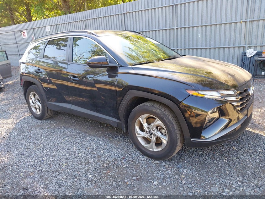 2024 Hyundai Tucson VIN KM8JBCDE7RU347686 IAAI salvage auction — LEFT SIDE, Salvage Title, sold $8,250 on 2026-07-22 (photo 1)