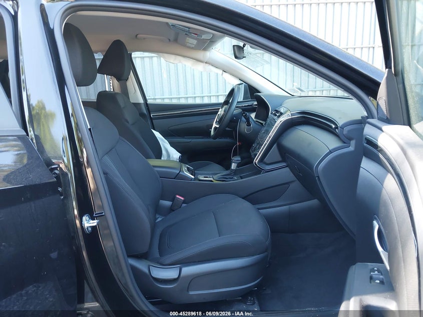 2024 Hyundai Tucson VIN KM8JBCDE7RU347686 IAAI salvage auction — LEFT SIDE, Salvage Title, sold $8,250 on 2026-07-22 (photo 5)