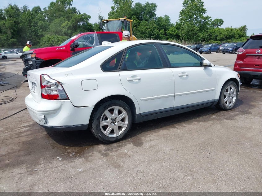 2006 Volvo S40 VIN YV1MS382962158346 IAAI salvage auction — RIGHT REAR, Salvage (Idaho), sold $300 on 2026-07-16 (photo 4)