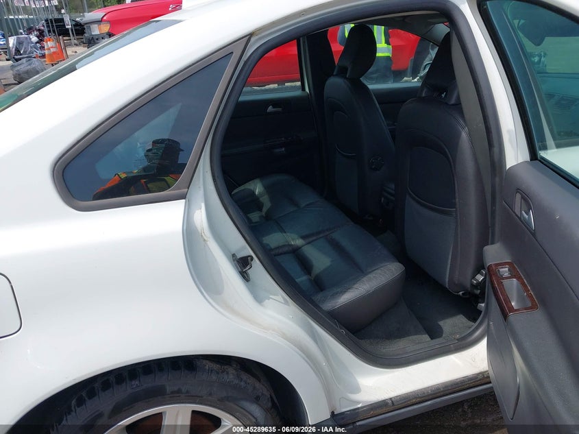 2006 Volvo S40 VIN YV1MS382962158346 IAAI salvage auction — RIGHT REAR, Salvage (Idaho), sold $300 on 2026-07-16 (photo 8)