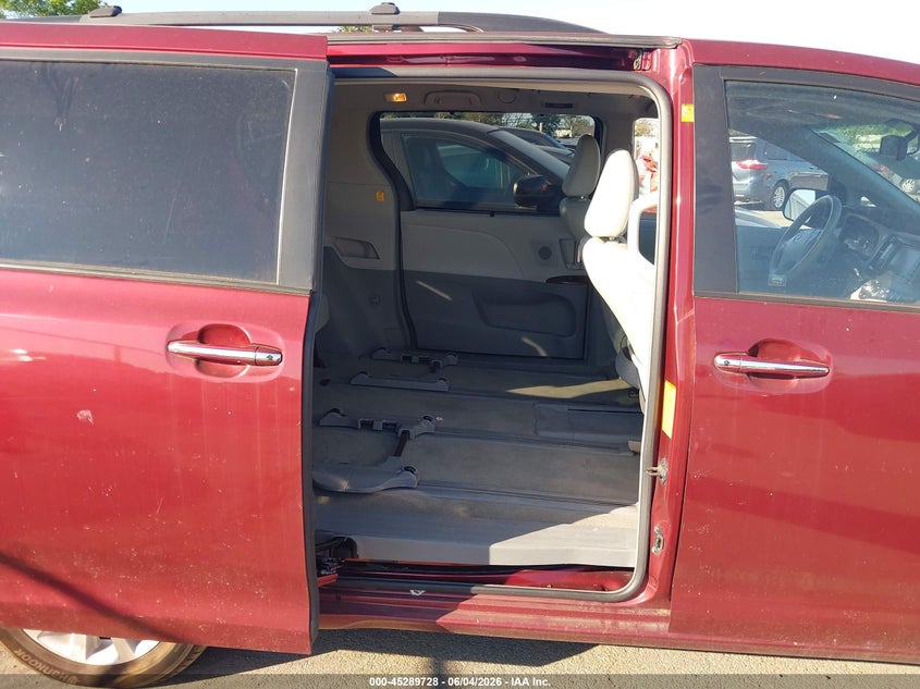 2011 Toyota Sienna VIN 5TDDK3DC4BS022231 IAAI salvage auction — REAR END, Clear (New Jersey), sold $3,050 on 2026-07-06 (photo 8)