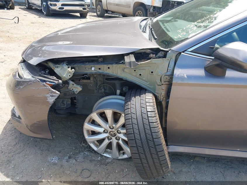 2020 Toyota Camry VIN 4T1C11AK1LU950781 IAAI salvage auction — LEFT FRONT, Salvage Title, sold $5,250 on 2026-07-19 (photo 6)