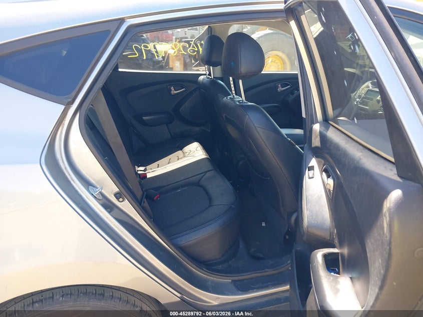 2013 Hyundai Tucson VIN KM8JU3AC5DU758686 IAAI salvage auction — FRONT & REAR, Salvage Title, sold $1,800 on 2026-07-07 (photo 8)