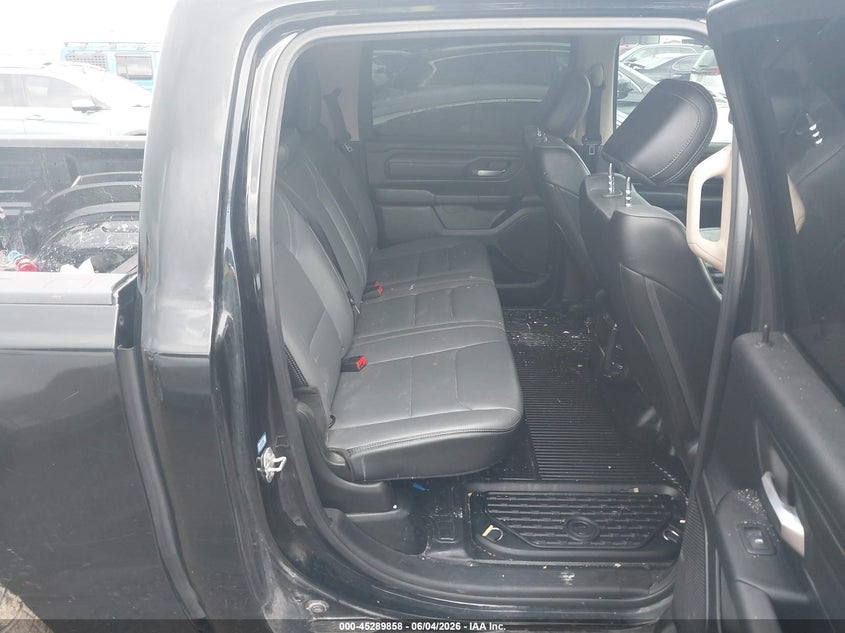 2019 Ram 1500 VIN 1C6RREGG3KN763625 IAAI salvage auction — RIGHT FRONT, Salvage Title, sold $6,500 on 2026-08-14 (photo 8)