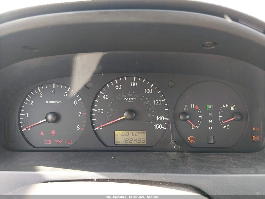 2004 Hyundai Xg VIN KMHFU45E44A276056 IAAI salvage auction — RIGHT SIDE, Clear (Tennessee), sold $500 on 2026-07-09 (photo 7)