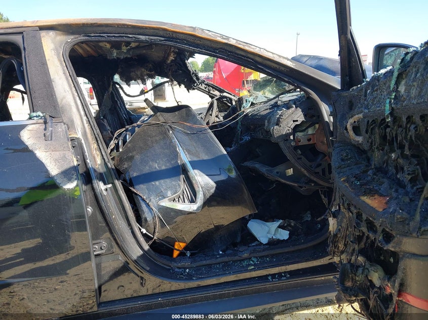 2020 Hyundai Sonata VIN 5NPEG4JA7LH054449 IAAI salvage auction — Burn Interior, Salvage Title, sold $625 on 2026-07-16 (photo 5)