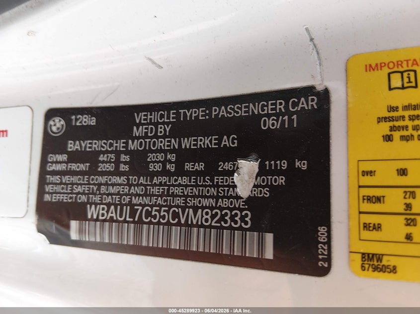 2012 BMW 1er VIN WBAUL7C55CVM82333 IAAI salvage auction — RIGHT FRONT, Salvage Title, sold $225 on 2026-07-06 (photo 9)