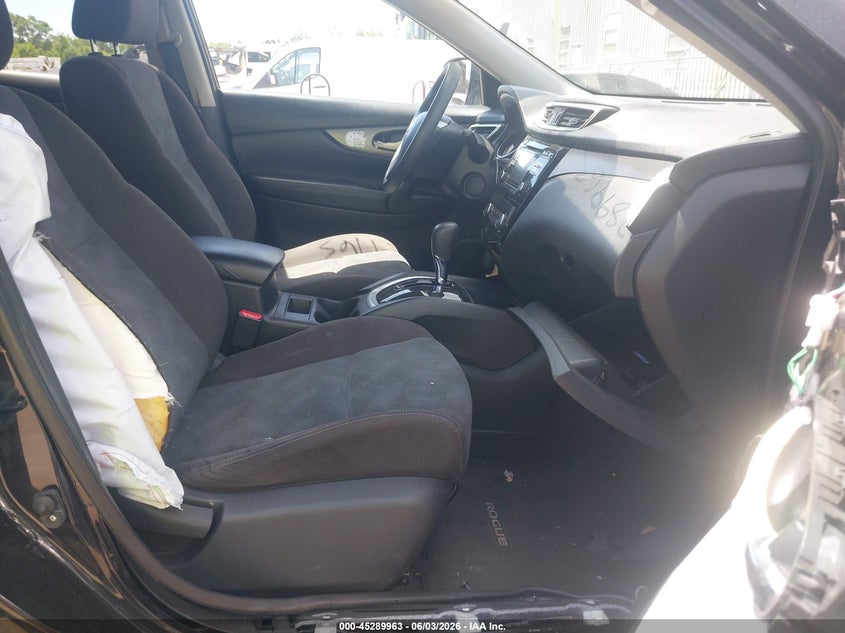 2016 Nissan Rogue VIN KNMAT2MV1GP596928 IAAI salvage auction — SIDE, Clear (Indiana), sold $1,000 on 2026-07-28 (photo 5)