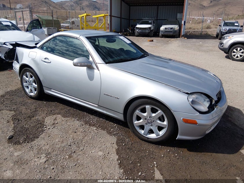 2002 Mercedes-benz Slk-klasse VIN WDBKK49F32F260649 IAAI salvage auction — FRONT & REAR, Salvage (Nevada), sold $875 on 2026-07-10 (photo 1)
