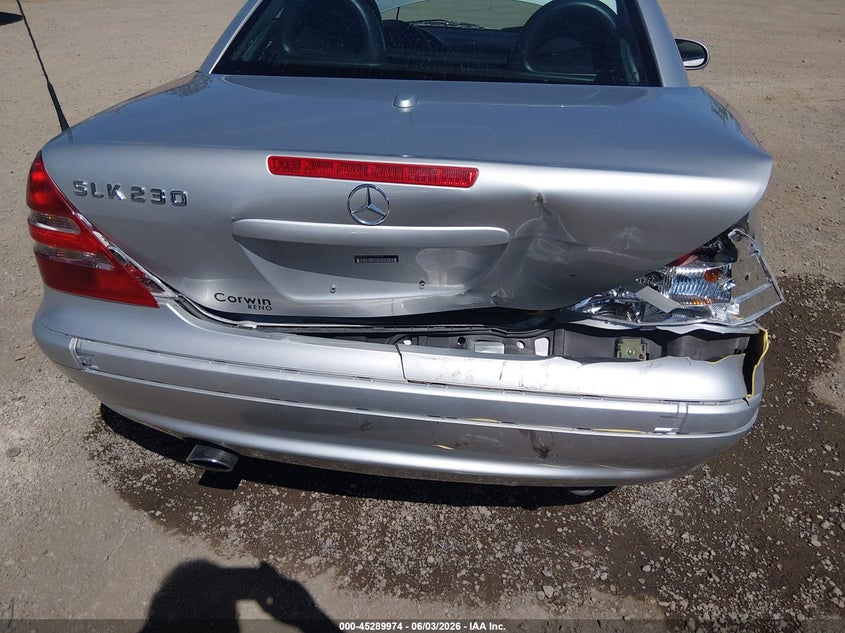2002 Mercedes-benz Slk-klasse VIN WDBKK49F32F260649 IAAI salvage auction — FRONT & REAR, Salvage (Nevada), sold $875 on 2026-07-10 (photo 6)