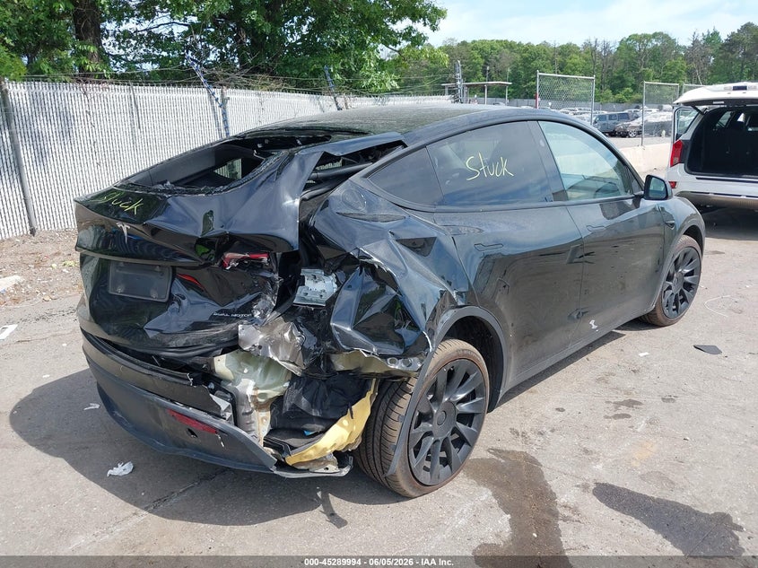 2023 Tesla Model y VIN 7SAYGDEE6PA182986 IAAI salvage auction — REAR END, Mv-907A (New York), sold $7,100 on 2026-07-28 (photo 6)
