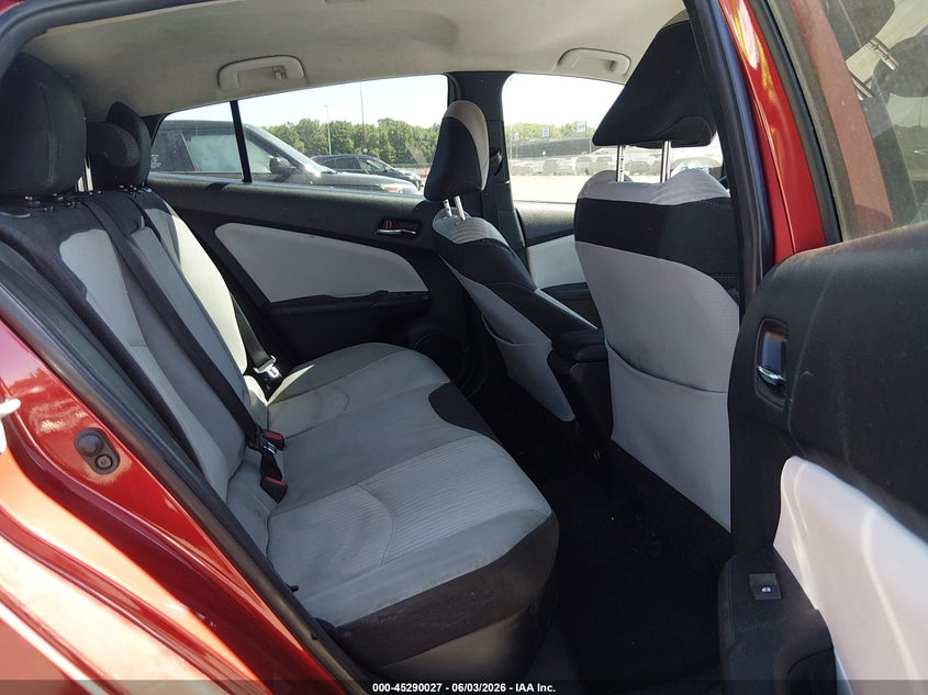 2018 Toyota Prius VIN JTDKARFU6J3063785 IAAI salvage auction — RIGHT FRONT, Clear (Pennsylvania), sold $2,600 on 2026-07-20 (photo 8)