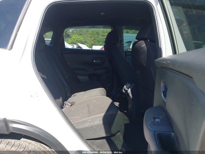 2023 Honda Hr-v VIN 3CZRZ1H54PM700625 IAAI salvage auction — RIGHT SIDE, Salvage Title, sold $8,525 on 2026-07-29 (photo 8)