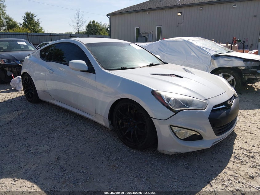 2013 Hyundai Genesis VIN KMHHT6KD9DU107524 IAAI salvage auction — FRONT & REAR, Salvage Title, sold $650 on 2026-07-15 (photo 1)
