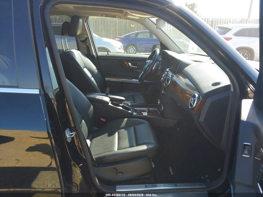 2013 Mercedes-benz Glk-klasse VIN WDCGG5HB8DF952478 IAAI salvage auction — REAR END, Wait Title, sold $4,850 on 2026-08-14 (photo 5)