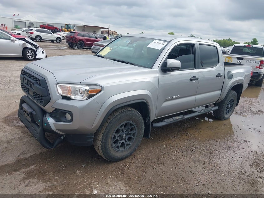 2021 Toyota Tacoma VIN 5TFAZ5CN1MX105898 IAAI salvage auction — REAR END, Salvage Title, sold $10,400 on 2026-07-22 (photo 2)