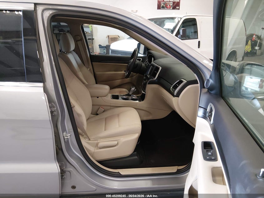 2019 Jeep Grand cherokee VIN 1C4RJEAG0KC754580 IAAI salvage auction — NORMAL WEAR, Sf97 (Arkansas), sold $9,675 on 2026-08-03 (photo 5)