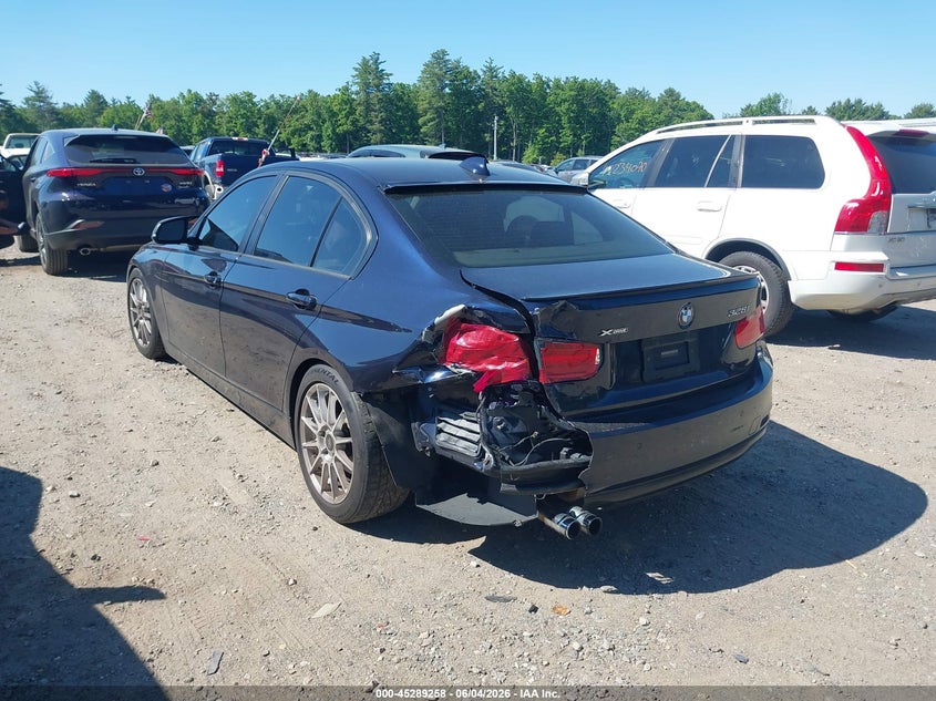 2015 Dodge Charger VIN WBA3B5G55FNS17722 IAAI salvage auction — REAR END, Salvage (Massachusetts), sold $950 on 2026-07-31 (photo 3)