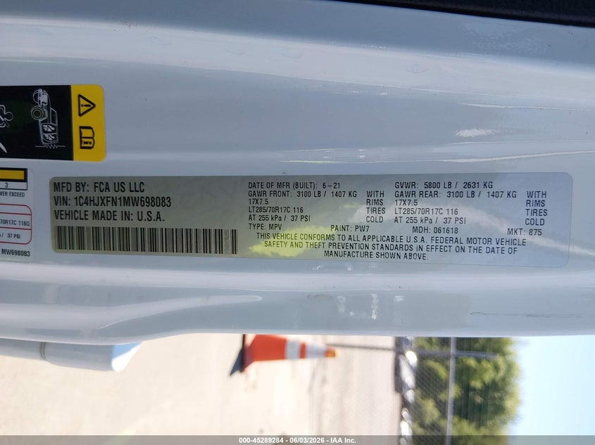 2021 Jeep Wrangler / VIN 1C4HJXFN1MW698083 IAAI salvage auction — LEFT SIDE, Salvage Title, sold $15,050 on 2026-08-27 (photo 9)