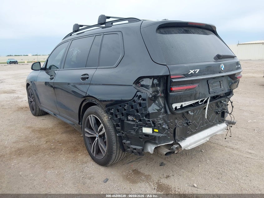 2025 BMW X7 VIN 5UX23EM06S9X31262 IAAI salvage auction — REAR END, Salvage Title, sold $57,125 on 2026-08-03 (photo 3)