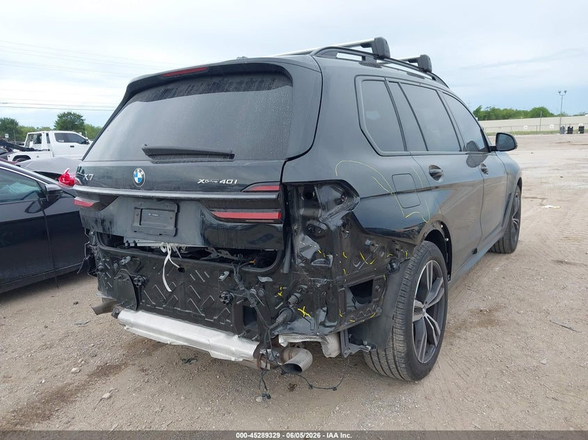 2025 BMW X7 VIN 5UX23EM06S9X31262 IAAI salvage auction — REAR END, Salvage Title, sold $57,125 on 2026-08-03 (photo 4)