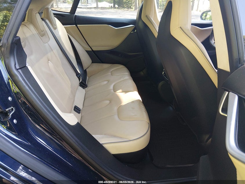 2013 Tesla Model s VIN 5YJSA1DPXDFP15751 IAAI salvage auction — REAR END, Salvage Title, sold $2,825 on 2026-07-16 (photo 8)