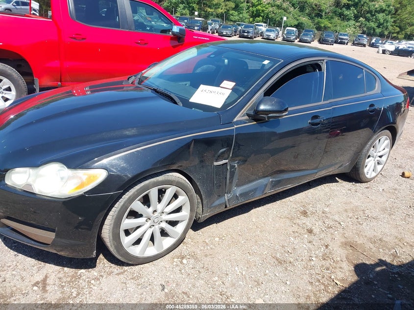 2010 Jaguar Xf VIN SAJWA0GB9ALR75273 IAAI salvage auction — LEFT FRONT, Salvage (Alabama), sold $225 on 2026-07-09 (photo 6)