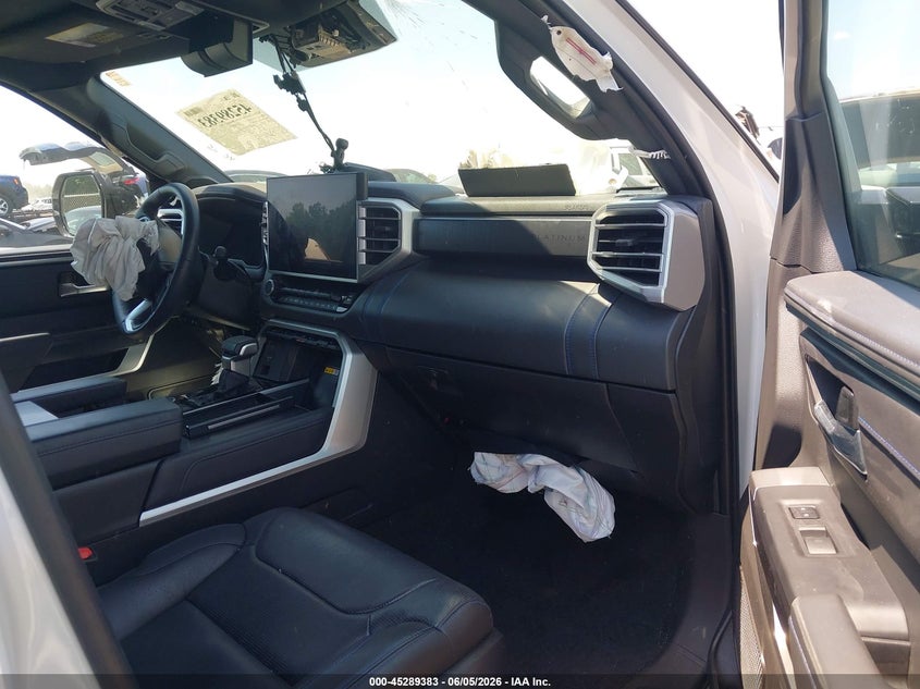 2024 Toyota Sequoia VIN 7SVAAABA5RX048004 IAAI salvage auction — FRONT END, Salvage Title, sold $19,600 on 2026-07-22 (photo 5)