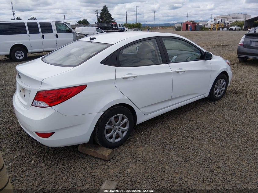 2012 Hyundai Accent VIN KMHCT4AE5CU217400 IAAI salvage auction — NORMAL WEAR, Peddle Clear Public-Restricted (Oregon), sold $200 on 2026-07-20 (photo 4)