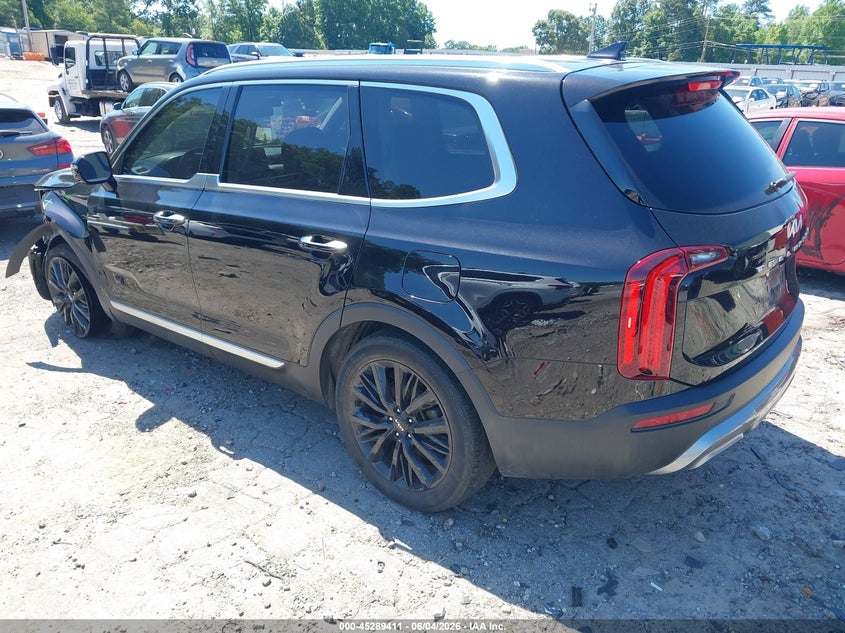 2022 Kia Telluride VIN 5XYP54HC4NG251658 IAAI salvage auction — LEFT SIDE, Salvage Title, sold $8,825 on 2026-07-24 (photo 3)