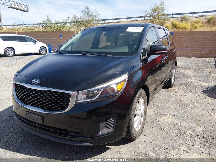 2018 Kia SEDONA VIN KNDMA5C13J6373984 IAAI salvage auction — NORMAL WEAR, SF97 (California), sold $4,250 on 2026-07-28 (photo 2)