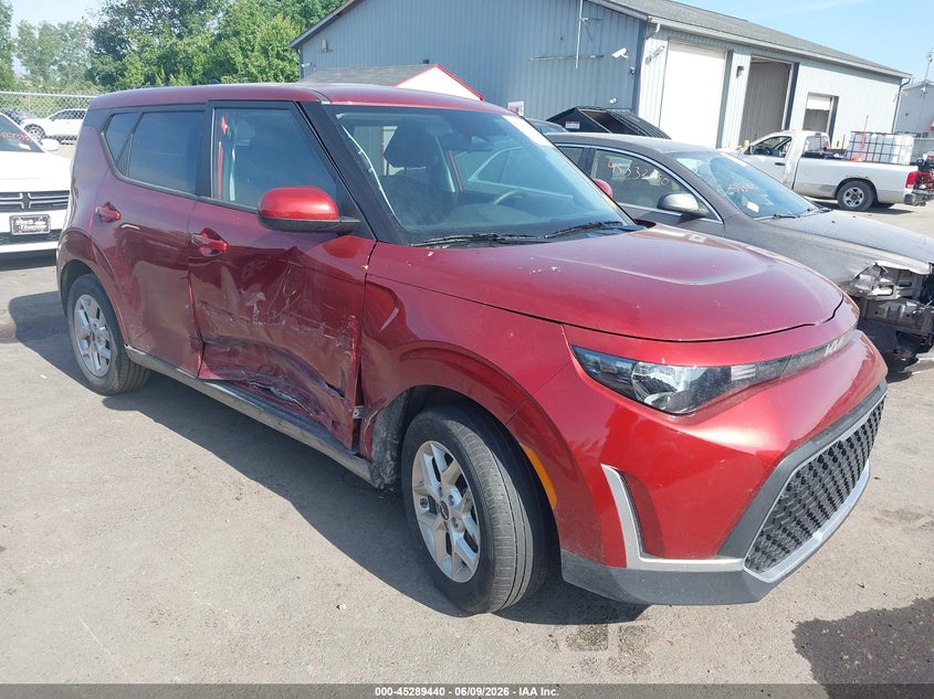 2025 Kia Soul VIN KNDJ23AU4S7270845 IAAI salvage auction — RIGHT SIDE, Salvage Title, sold $5,775 on 2026-07-14 (photo 1)