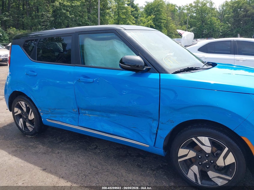 2024 Kia Soul VIN KNDJ53AU6R7223625 IAAI salvage auction — RIGHT SIDE, Salvage - Greater Than 75% (Maryland), sold $4,250 on 2026-07-24 (photo 6)