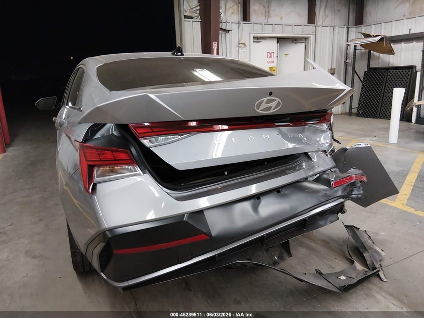 2026 Hyundai Elantra VIN KMHLN4DJXTU191718 IAAI salvage auction — REAR END, Salvage Title, sold $7,300 on 2026-07-28 (photo 6)